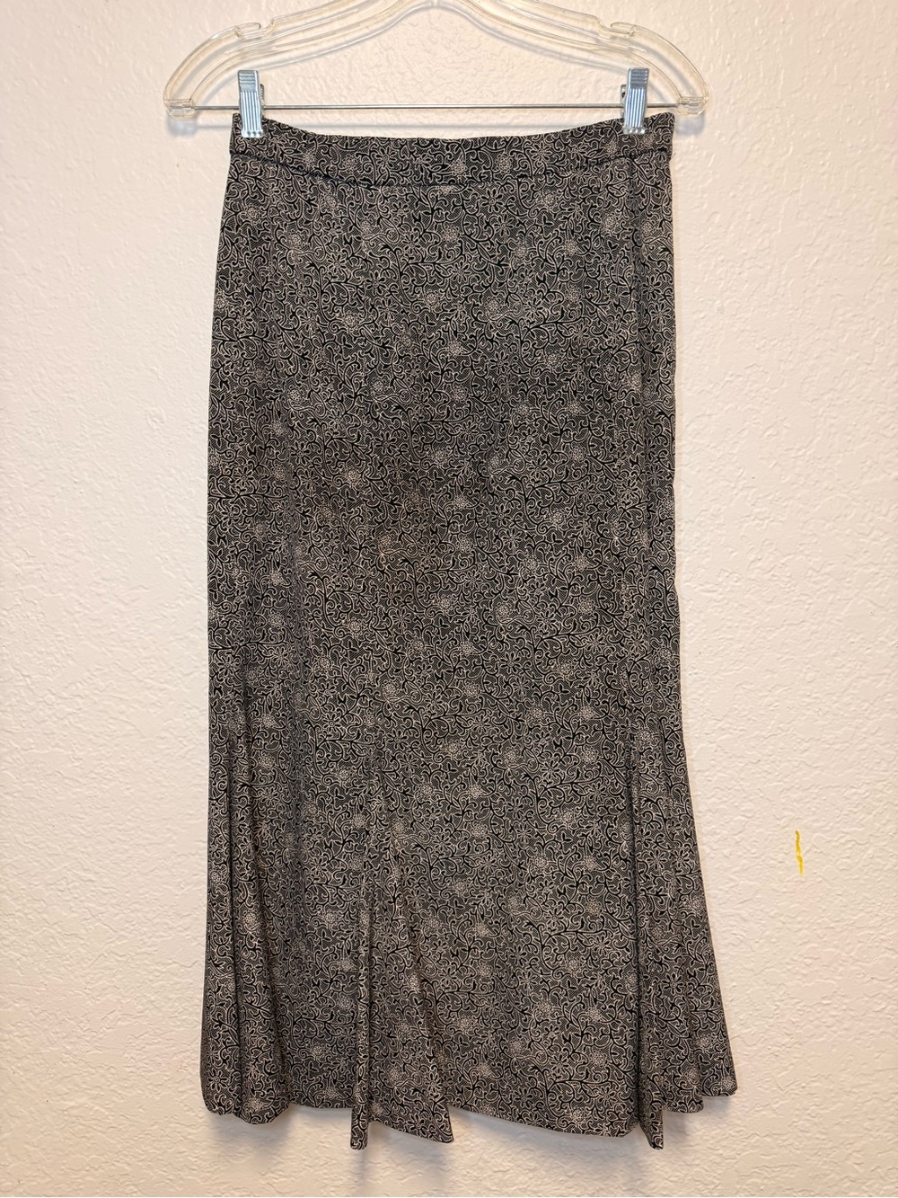 Vintage Black & White Patterned Maxi Skirt - Japan